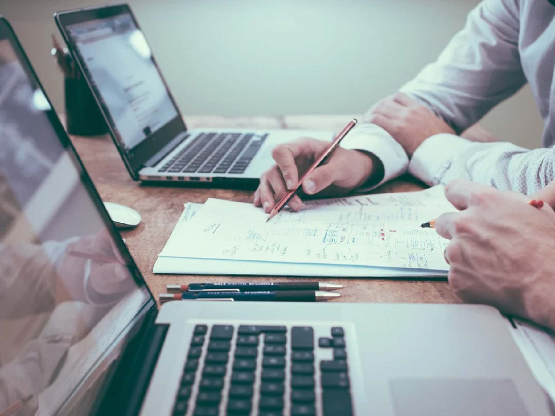 Bedarfsanalyse und Strategieentwicklung